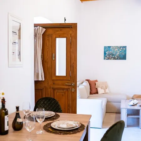 Paradisi Stone House Vakantiehuis Kos-stad