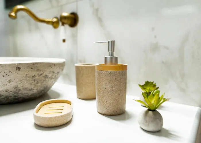 Paradisi Stone House