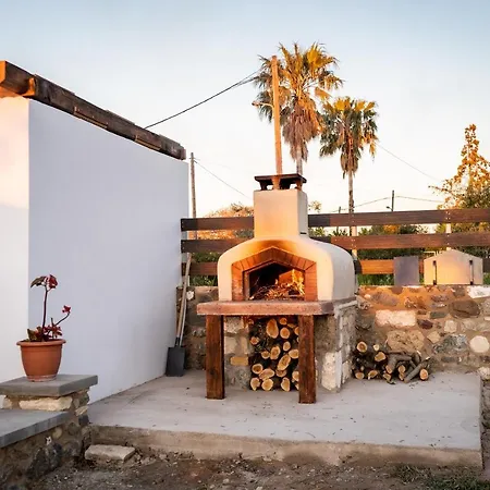 Casa vacanze Paradisi Stone House *