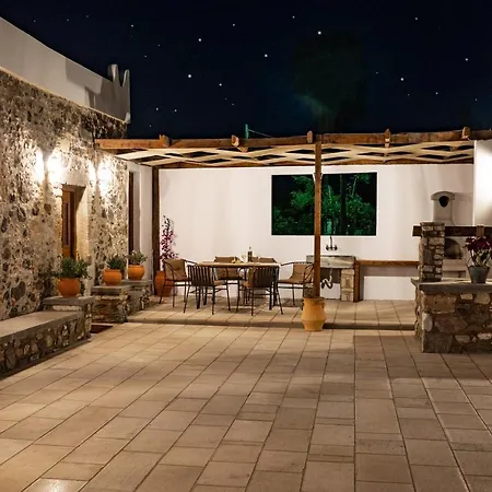 Casa vacanze Paradisi Stone House