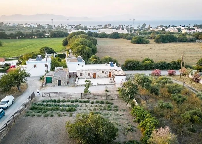 Paradisi Stone House * Кос