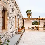 Paradisi Stone House Hébergement de vacances