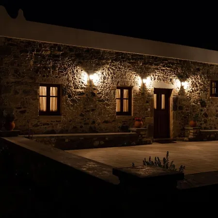 Paradisi Stone House Prázdninový dům *