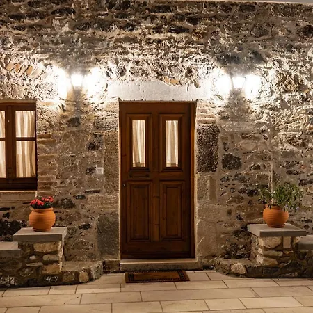 Paradisi Stone House Prázdninový dům *