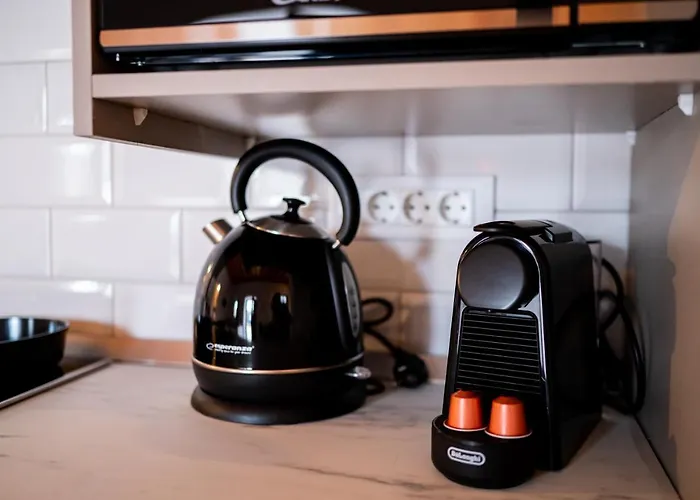 Paradisi Stone House *