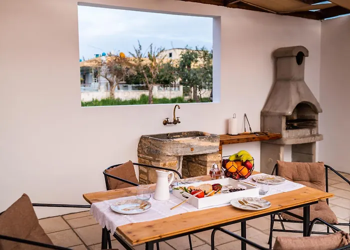 Vakantiehuis Paradisi Stone House *