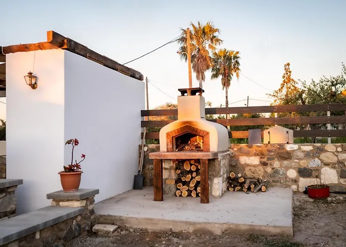 Vakantiehuis Paradisi Stone House *