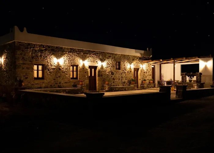 Paradisi Stone House Vakantiehuis *